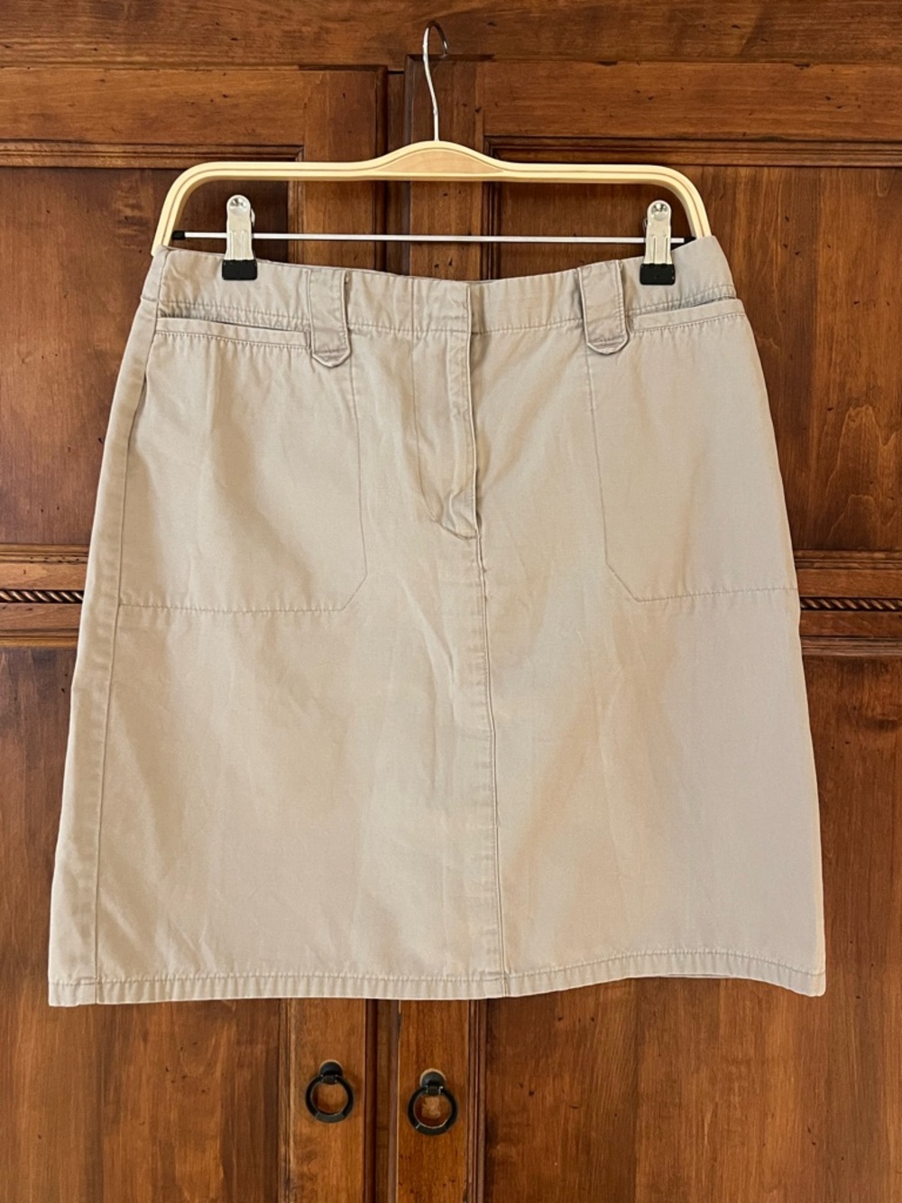 White Stag Cotton Khaki Shirt | Size 8 | Pockets | Belt Loops | Like New